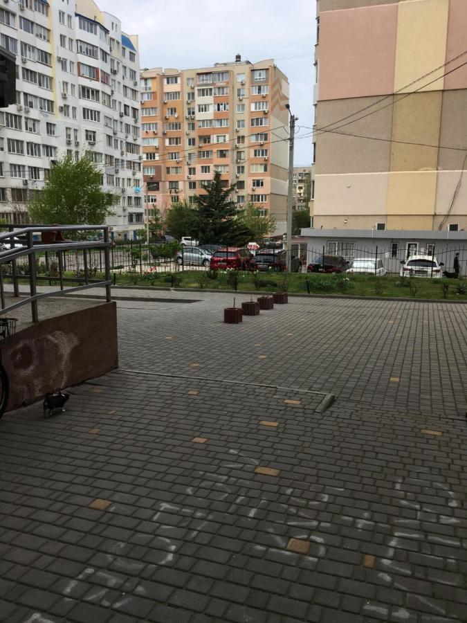 Новая 2Хком. Каартира Недалеко От Моря Odesa Exterior foto